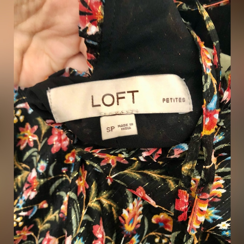 Floral Print Ruffles Dress - Picture 8 of 8